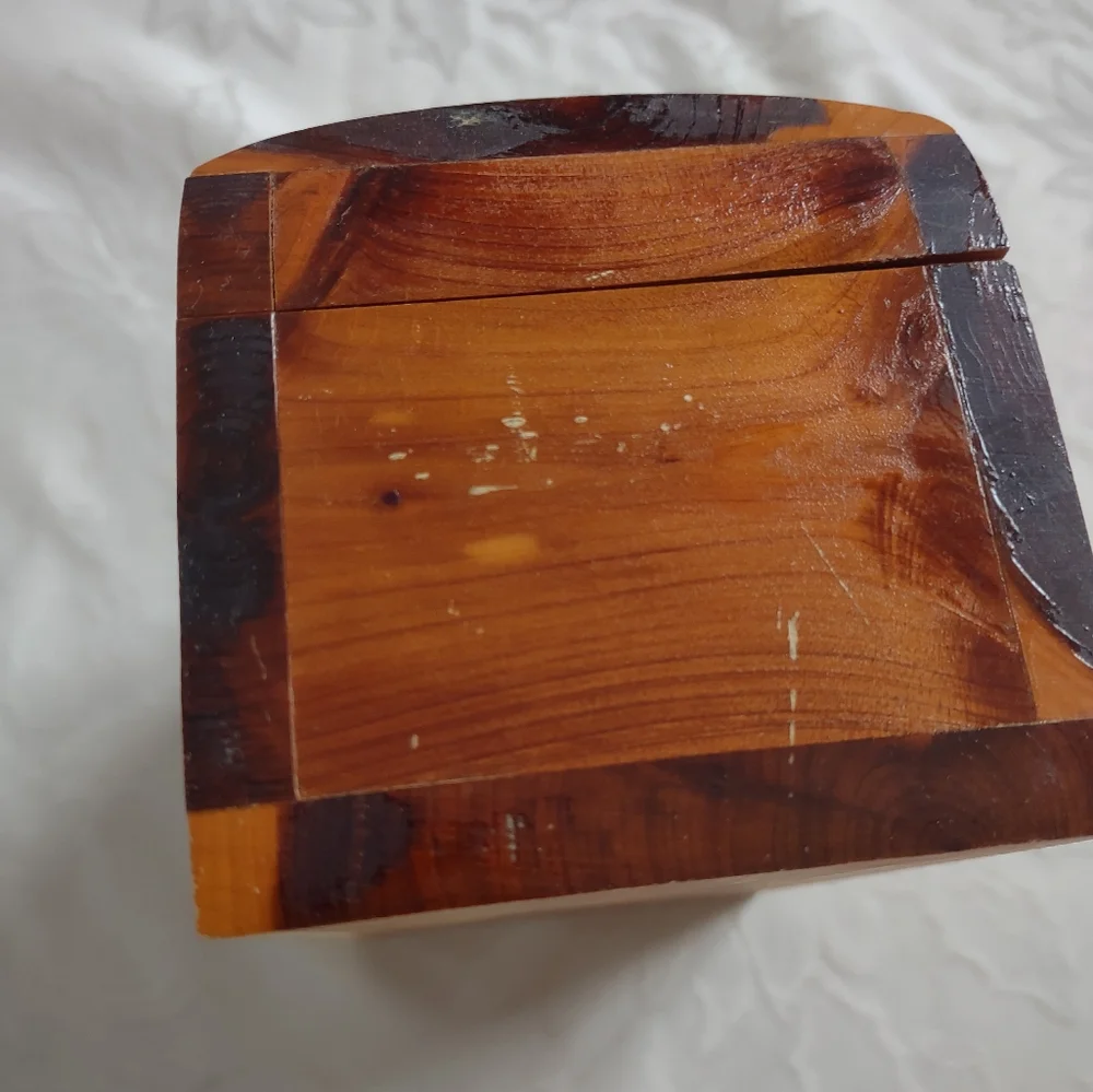 Cedar Treasure Chest